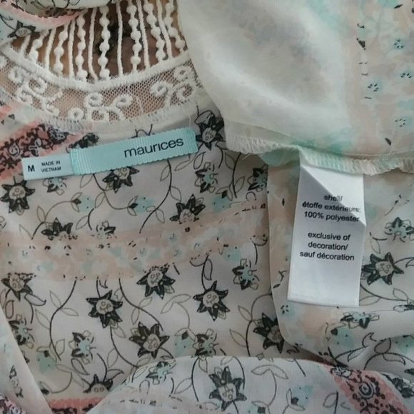 Beautiful Maurices Light Weight Top - Picture 4 of 8